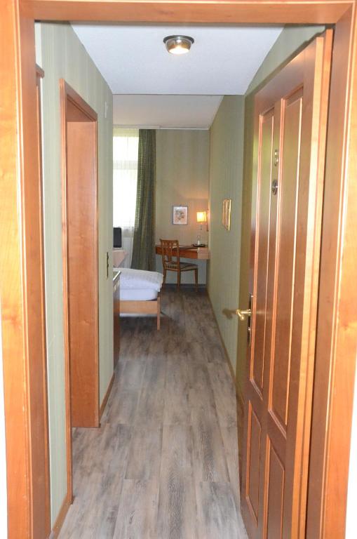 Letto o letti in una camera di Gasthof Löwen Worb bei Bern