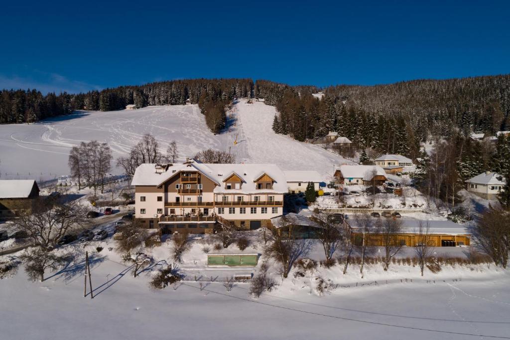 Hotel Schwengerer v zimě