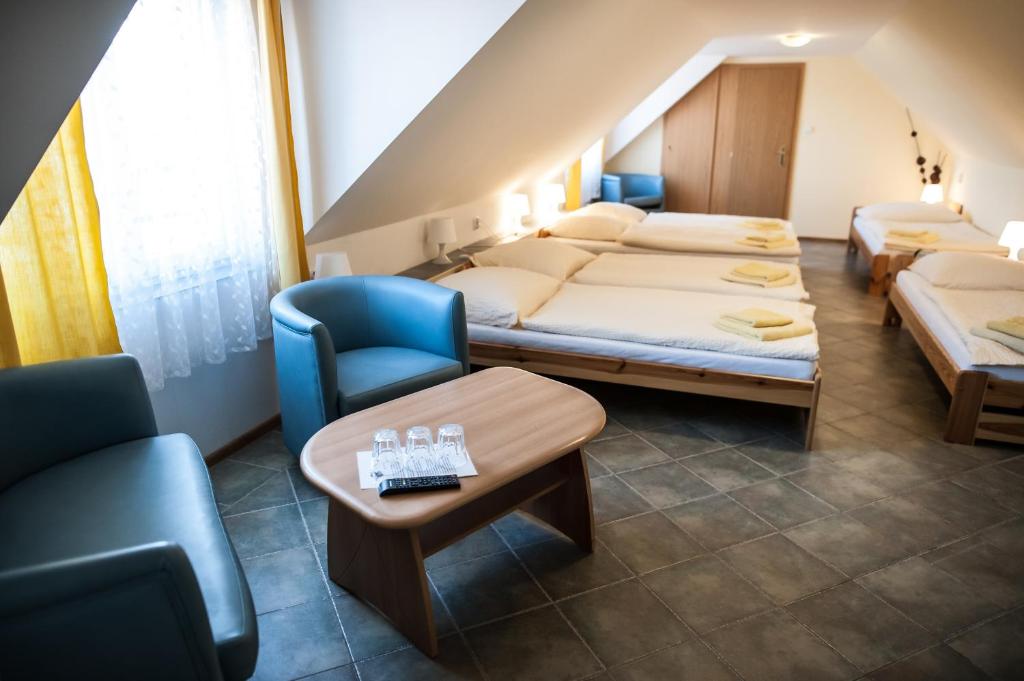 Penzion Eden - Quadruple Room