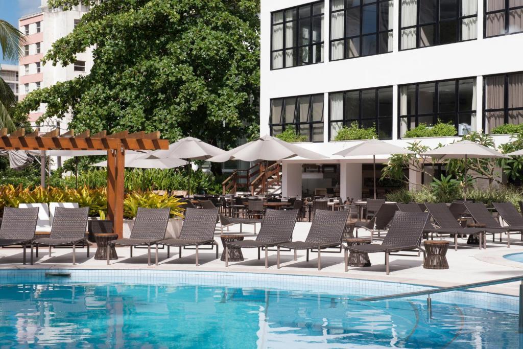 Bazén v ubytování Wish Hotel da Bahia nebo v jeho okolí