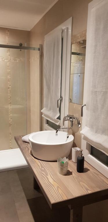 A bathroom at Ca' dell'Angelo