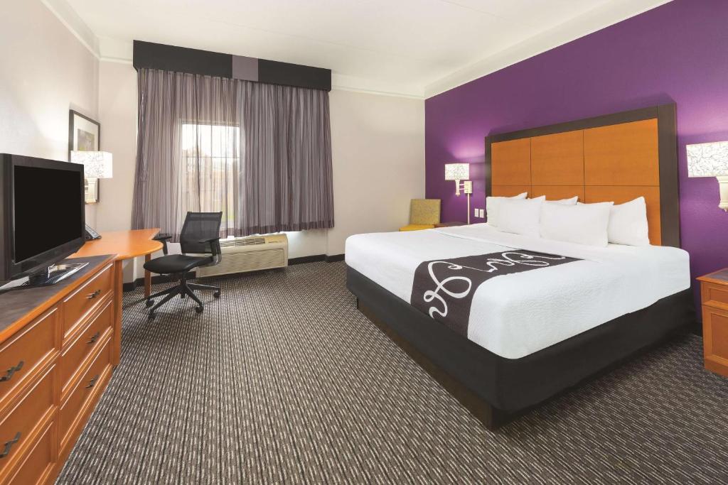 La Quinta Inn by Wyndham Midland - Camera King