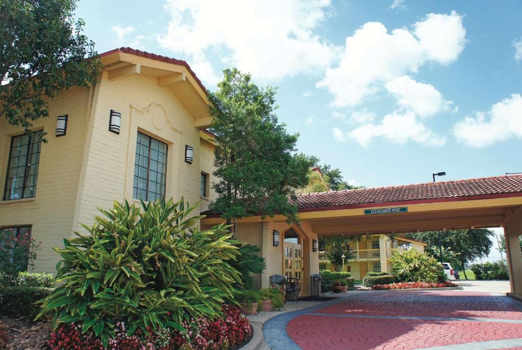 Baymont by Wyndham Houston La Porte, La Porte (updated prices 2024)