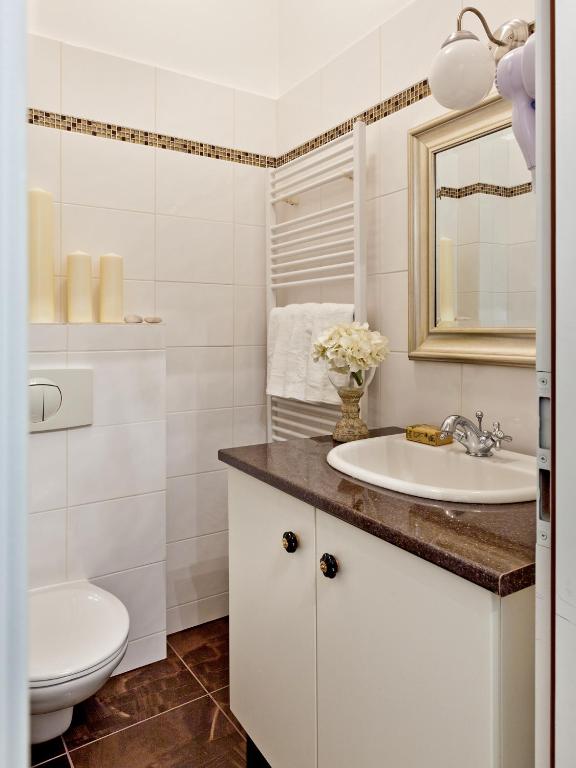 Cathedral Prague Apartments - Resim 23