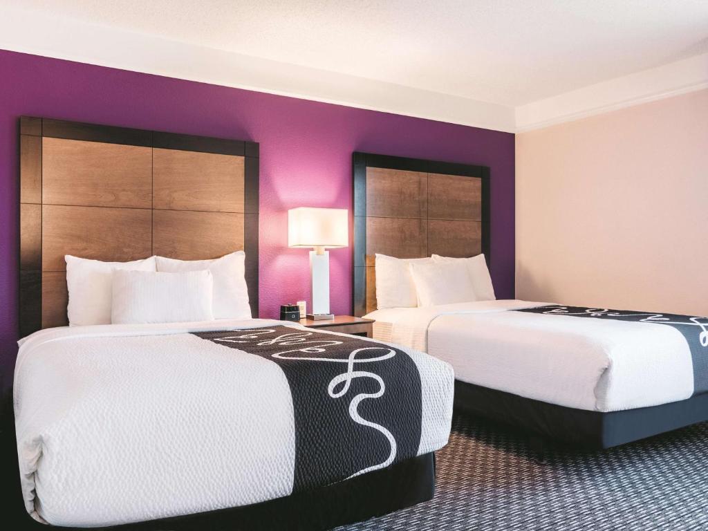 La Quinta Inn & Suites by Wyndham Shreveport Airport - Habitación Deluxe Con Dos Camas Dobles