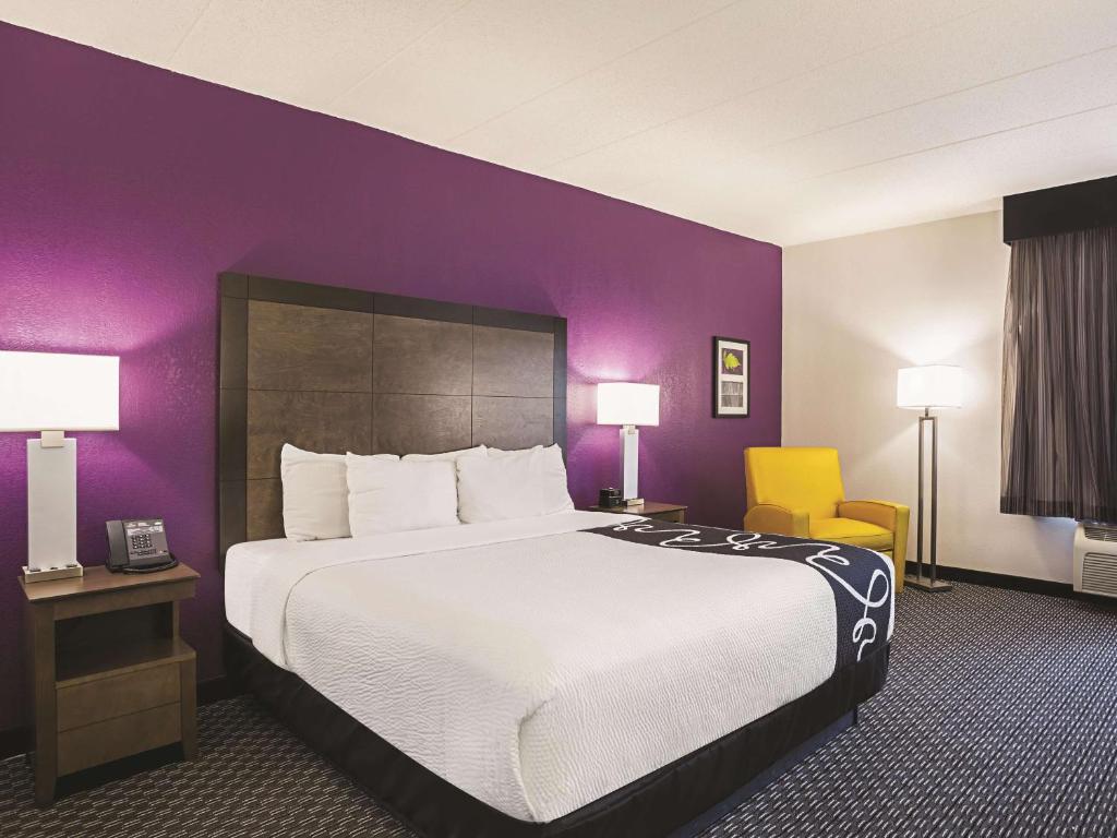 La Quinta by Wyndham Atlanta Conyers - 带浴缸的王室 - 机动性可访问/不吸烟
