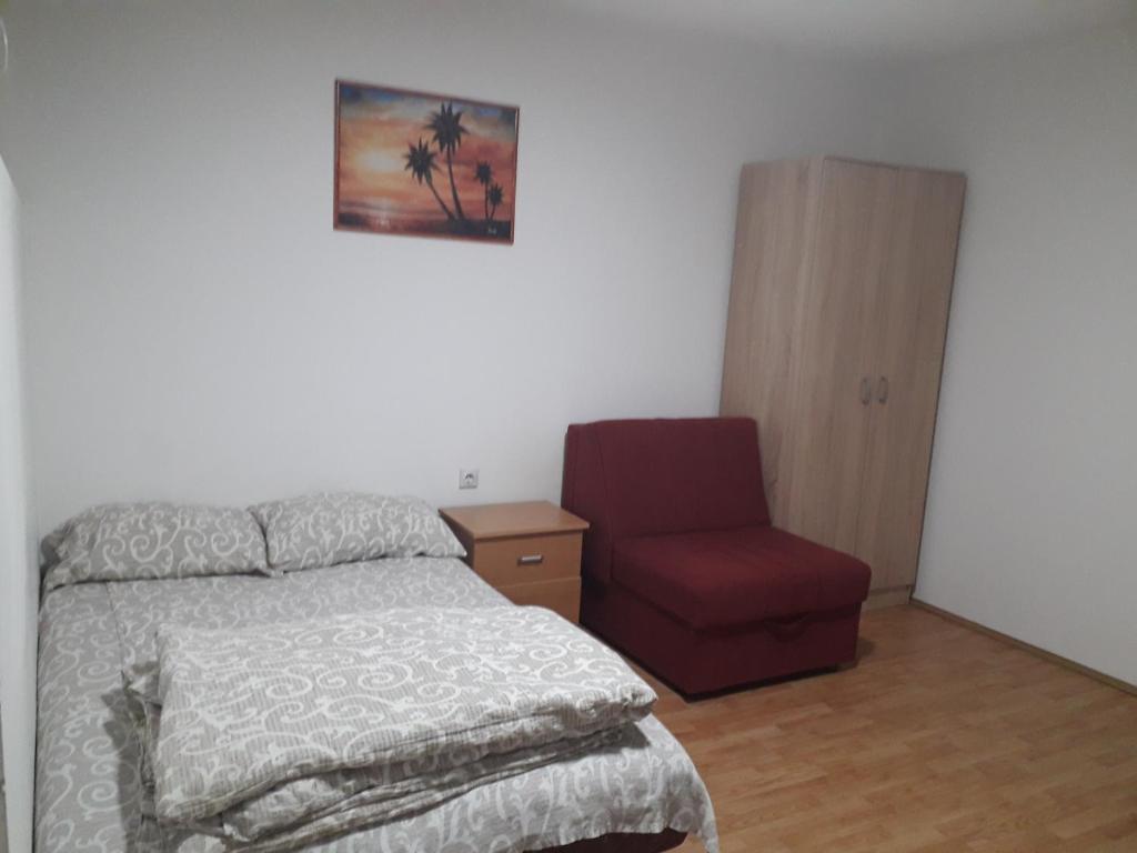 Vuode tai vuoteita majoituspaikassa Apartmani Milivojevic
