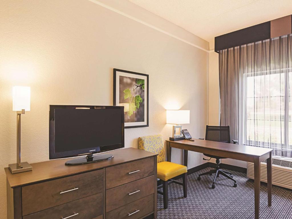 La Quinta by Wyndham Denver Airport DIA - King Room - Accès Au Handicap