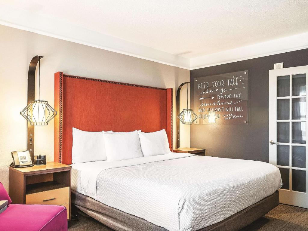La Quinta by Wyndham New Orleans Downtown - 