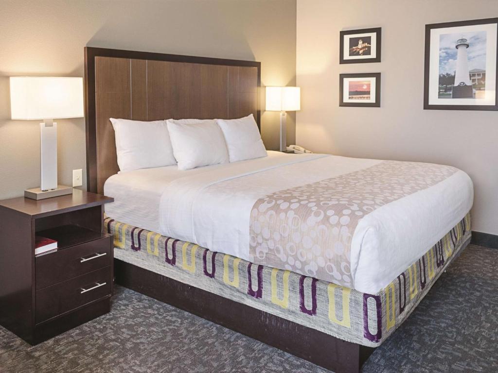 La Quinta by Wyndham Biloxi photo