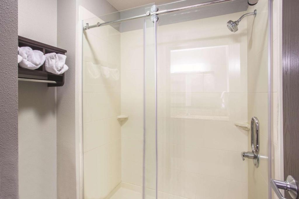 La Quinta by Wyndham O'Fallon, IL - St. Louis - Room King Exclusivo