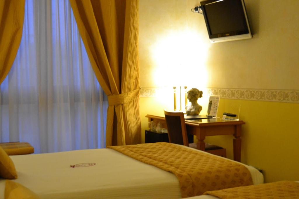 TV a/nebo společenská místnost v ubytování Seccy Hotel Boutique Art & Museum