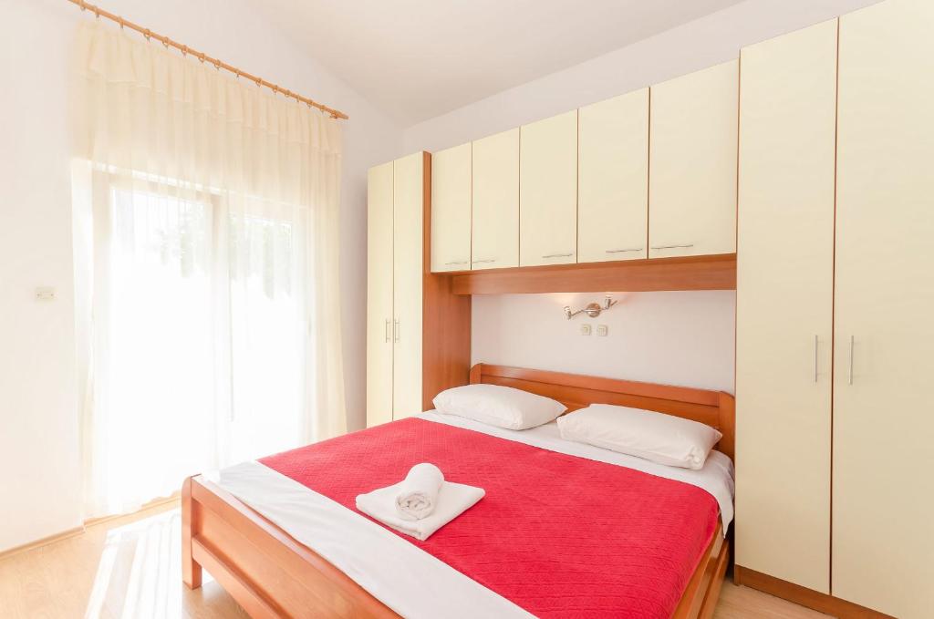 Posteľ alebo postele v izbe v ubytovaní Apartments Sklopina