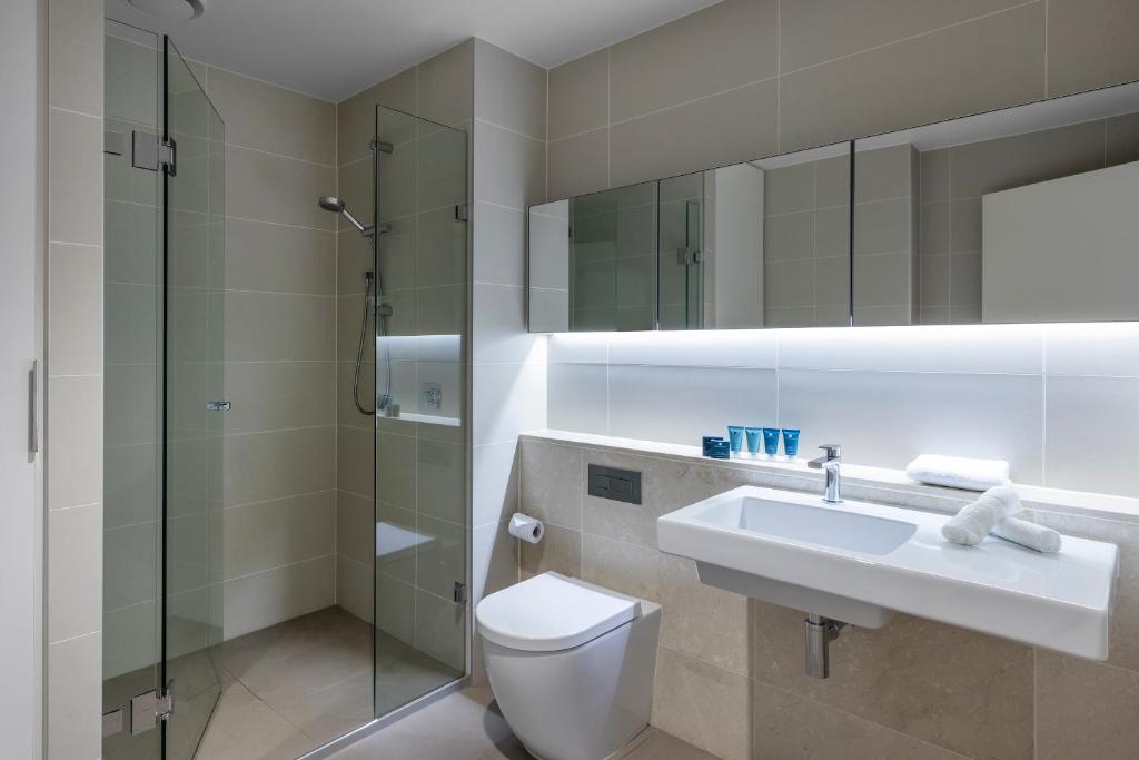 Koupelna v ubytování Wyndham Hotel Melbourne