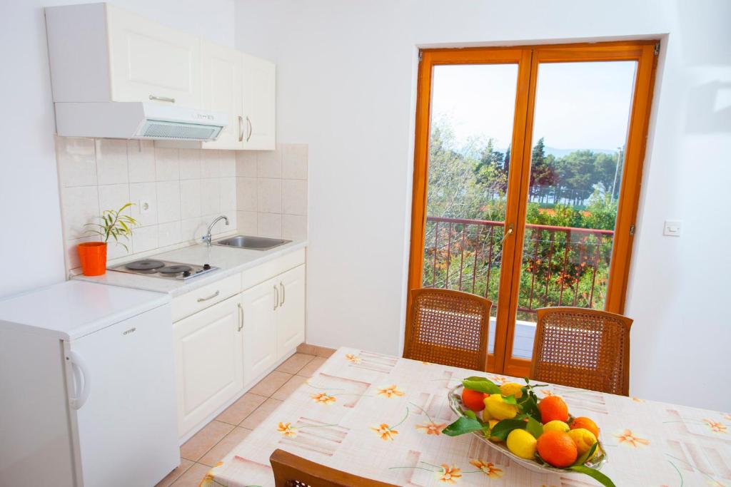 Apartments Ratko - One-Bedroom Apartment