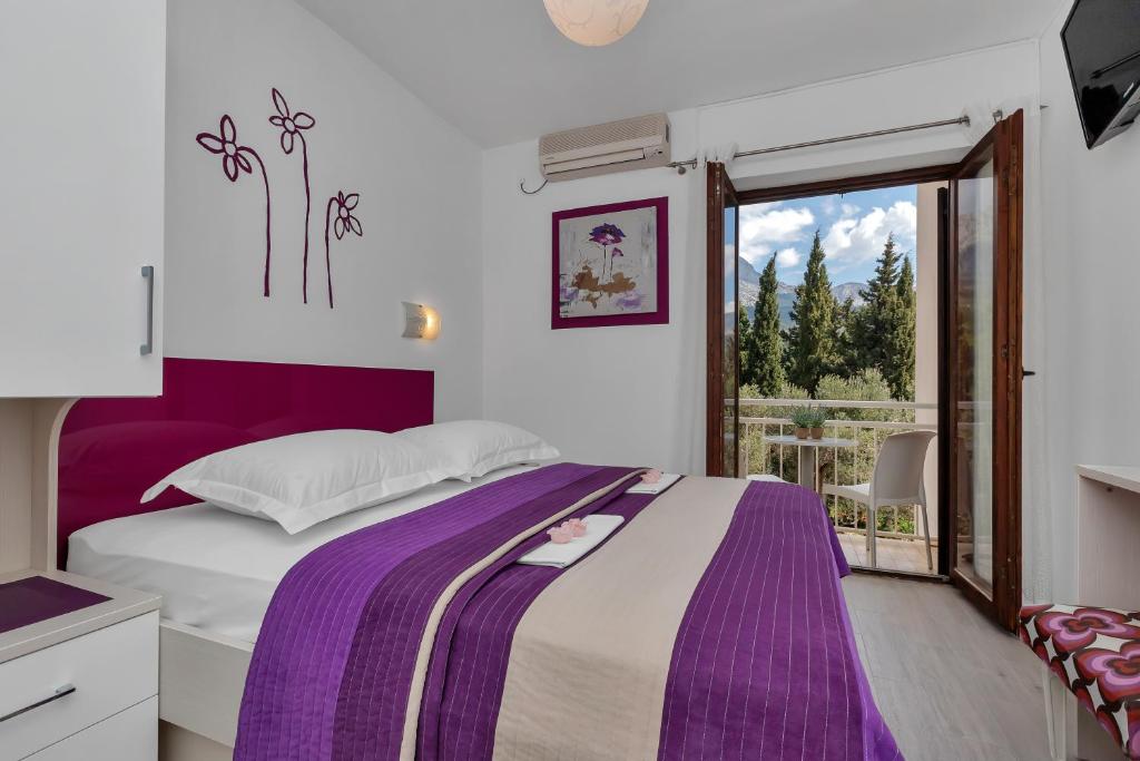 Apartments Ratko - Double Room With Balcony