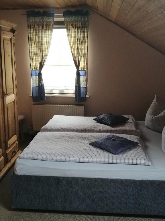 Elbhangzimmer Dresden - 13