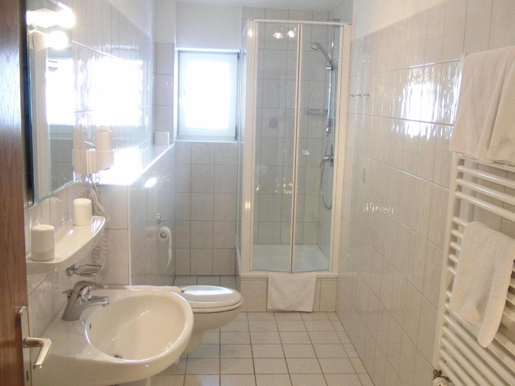 Koupelna v ubytování Gästehaus Auerstüble