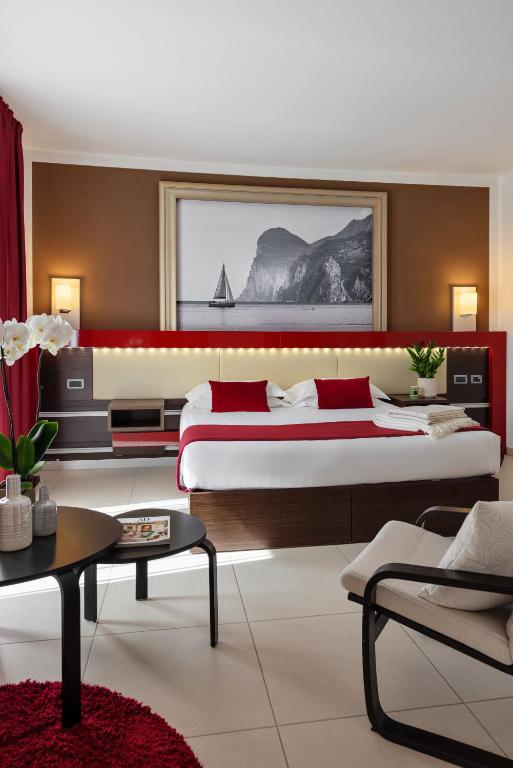 Posezení v ubytování Kairos Garda Hotel