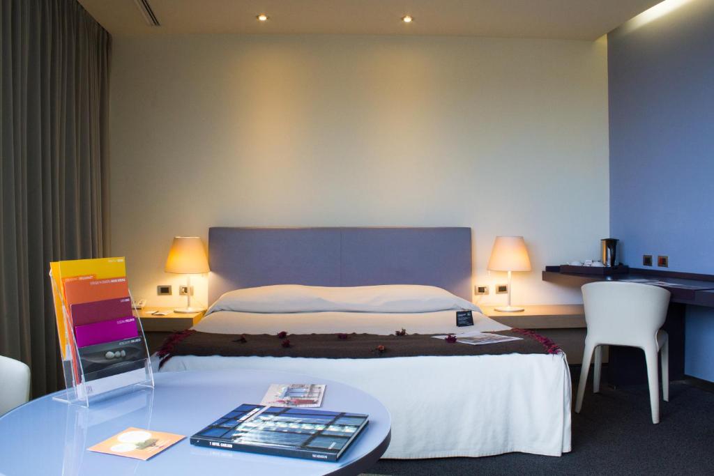 T hotel cagliari