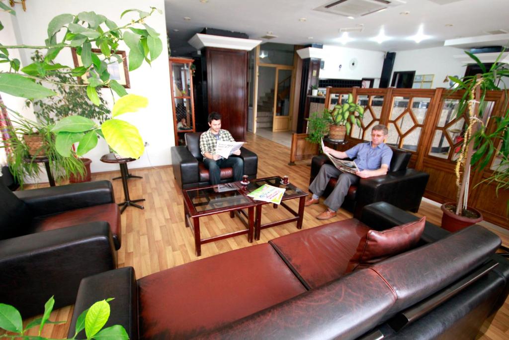 Posezení v ubytování Saban Acikgoz Hotel