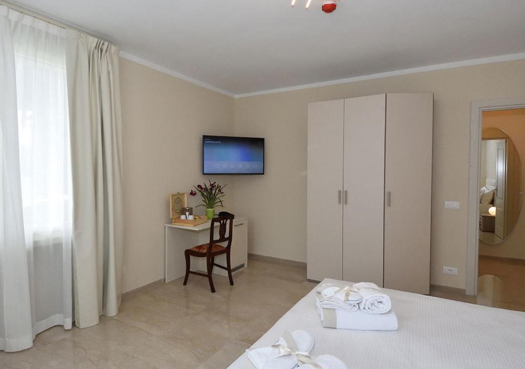 Agriturismo Il Colle - Double Room With Lake View