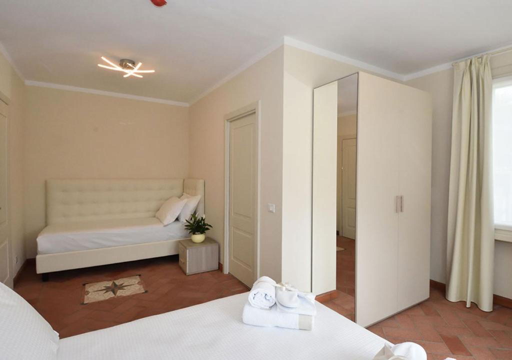 Agriturismo Il Colle - Triple Room With Garden View