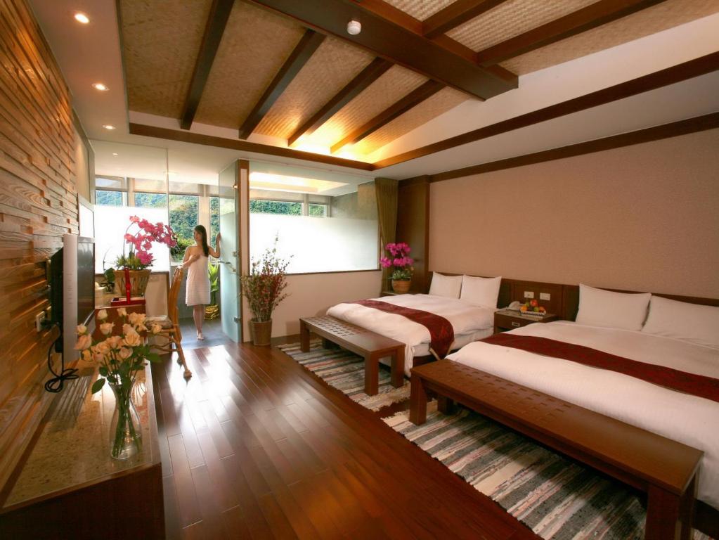 Gallery image of Dongpo Ti Lun Hotel in Xinyi
