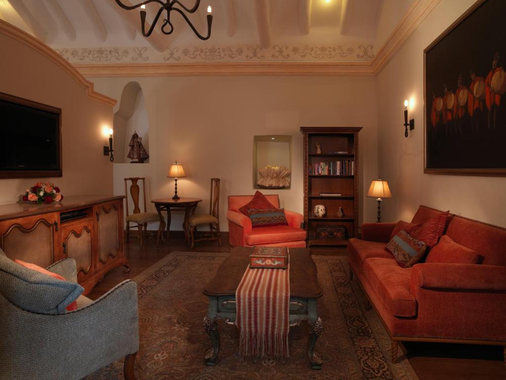 Posezení v ubytování Palacio Nazarenas, A Belmond Hotel, Cusco
