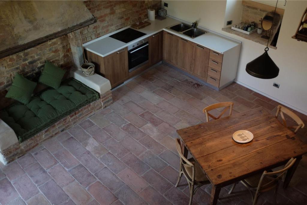 Kuchyň nebo kuchyňský kout v ubytování Agriturismo Cascina Pezzolo