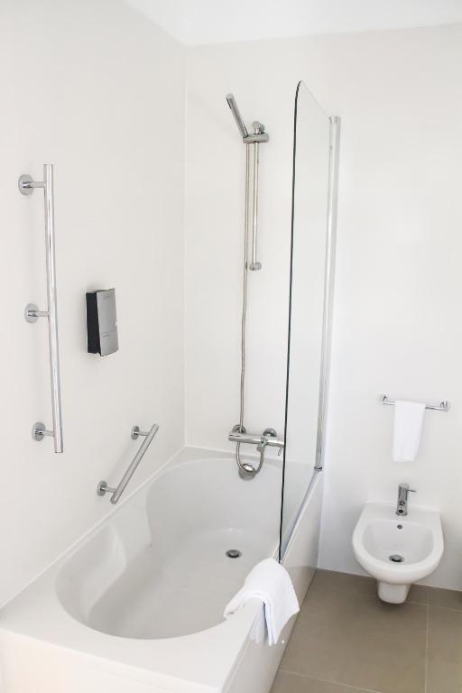 Internacional Azores Boutique - 12