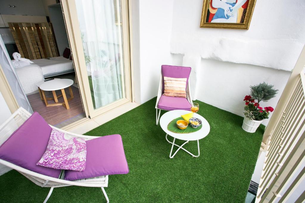 Graffiti Suites Málaga - 12