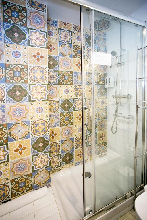 Graffiti Suites Málaga - 11