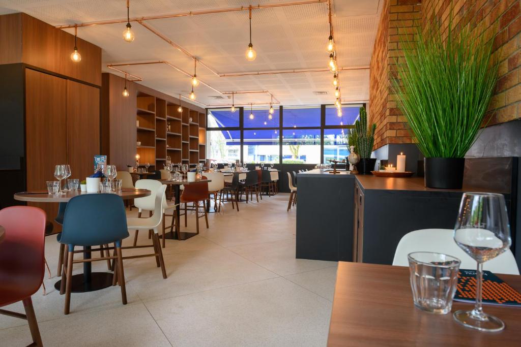 Tulip Inn Antwerpen - Resim 29