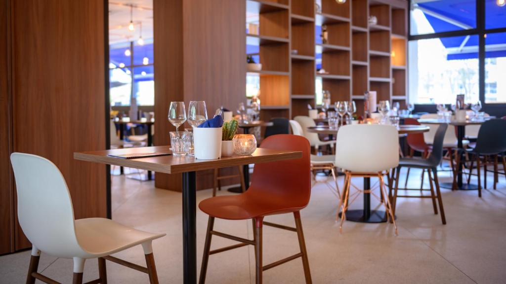 Restaurace v ubytování Tulip Inn Antwerpen