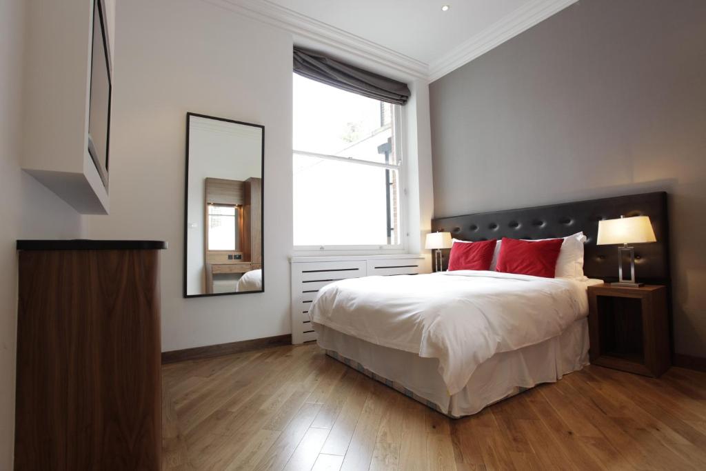 Presidential Apartments Kensington - One-Bedroom Apartment