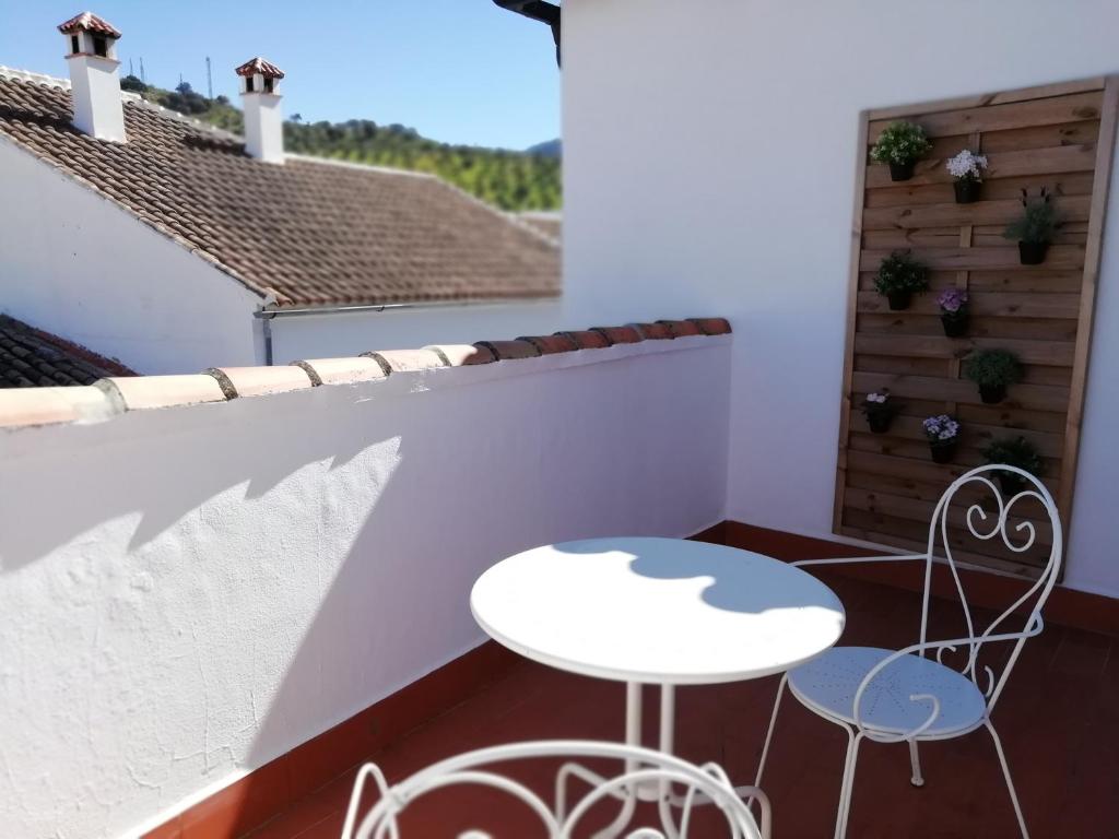 A balcony or terrace at El Duende del Tejar