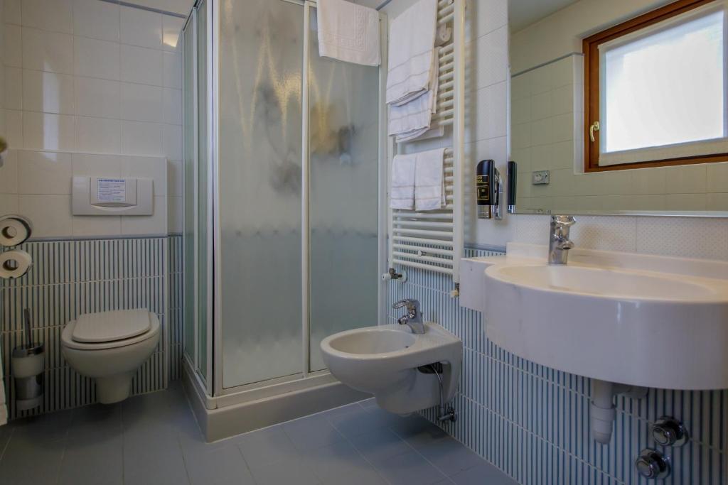 Koupelna v ubytování Hotel Compagnoni