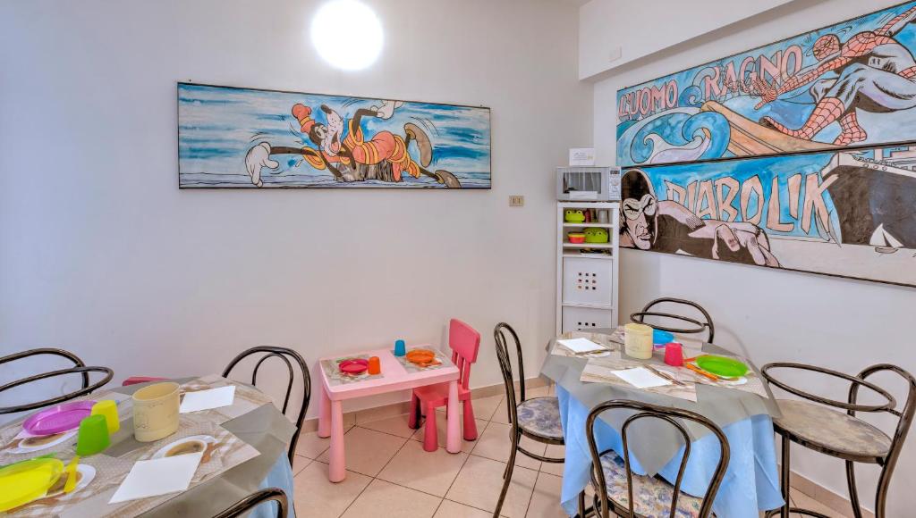 Zdjęcie z galerii obiektu Hotel Niagara Riccione w mieście Riccione