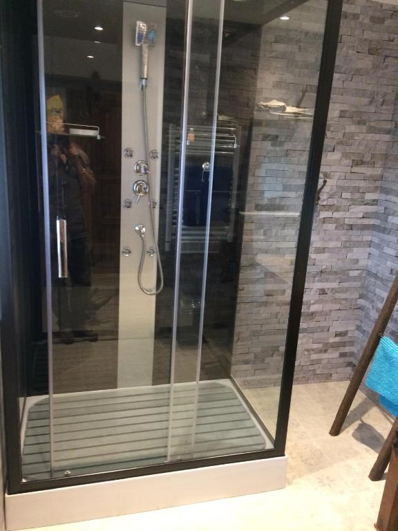 Chambres d'Hôtes LES VERGERS DE LOUISE - Superior Suite