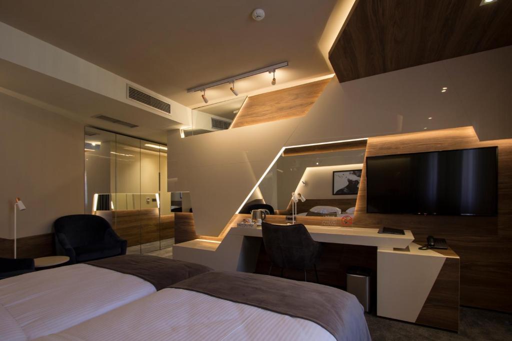 BOUTIQUE 25h by Eva stay 018 - Resim 45