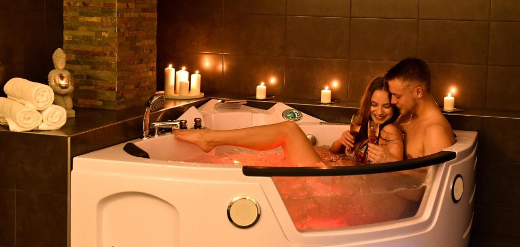Hosté ubytování Wellness Hotel Lužan