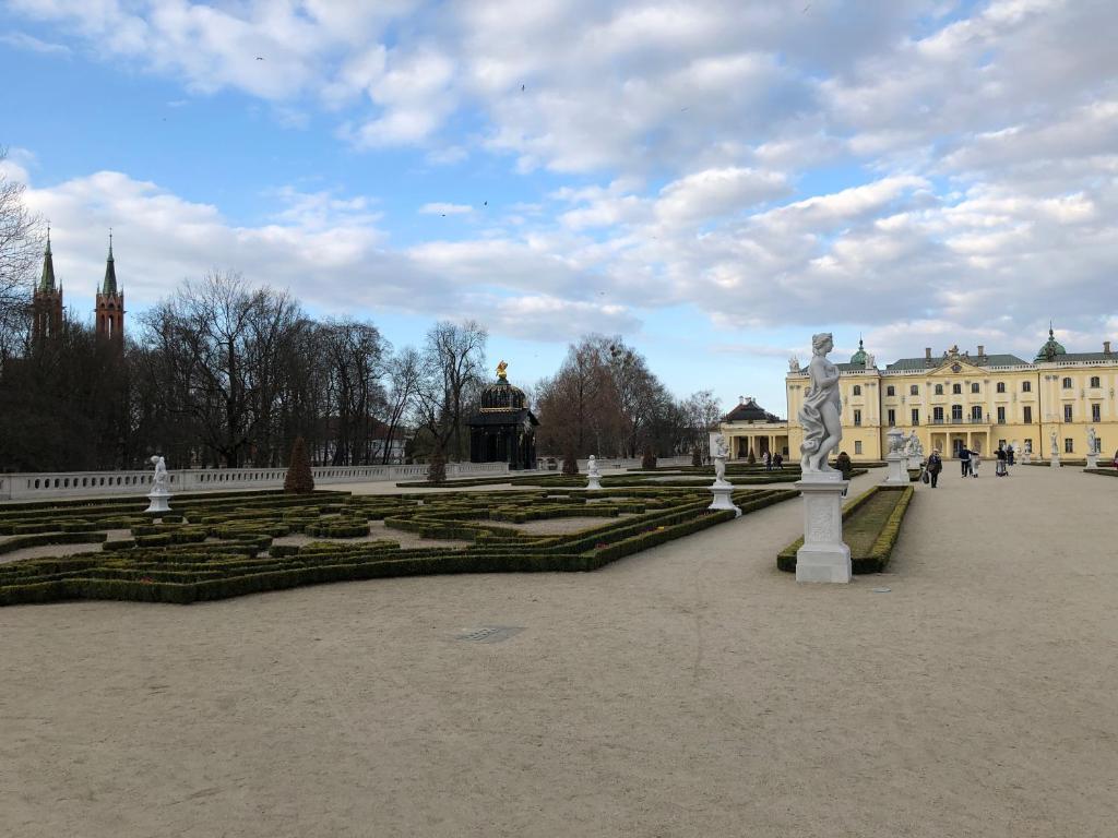 CR Kameralny Apartament przy Pałacu Branickich - 16