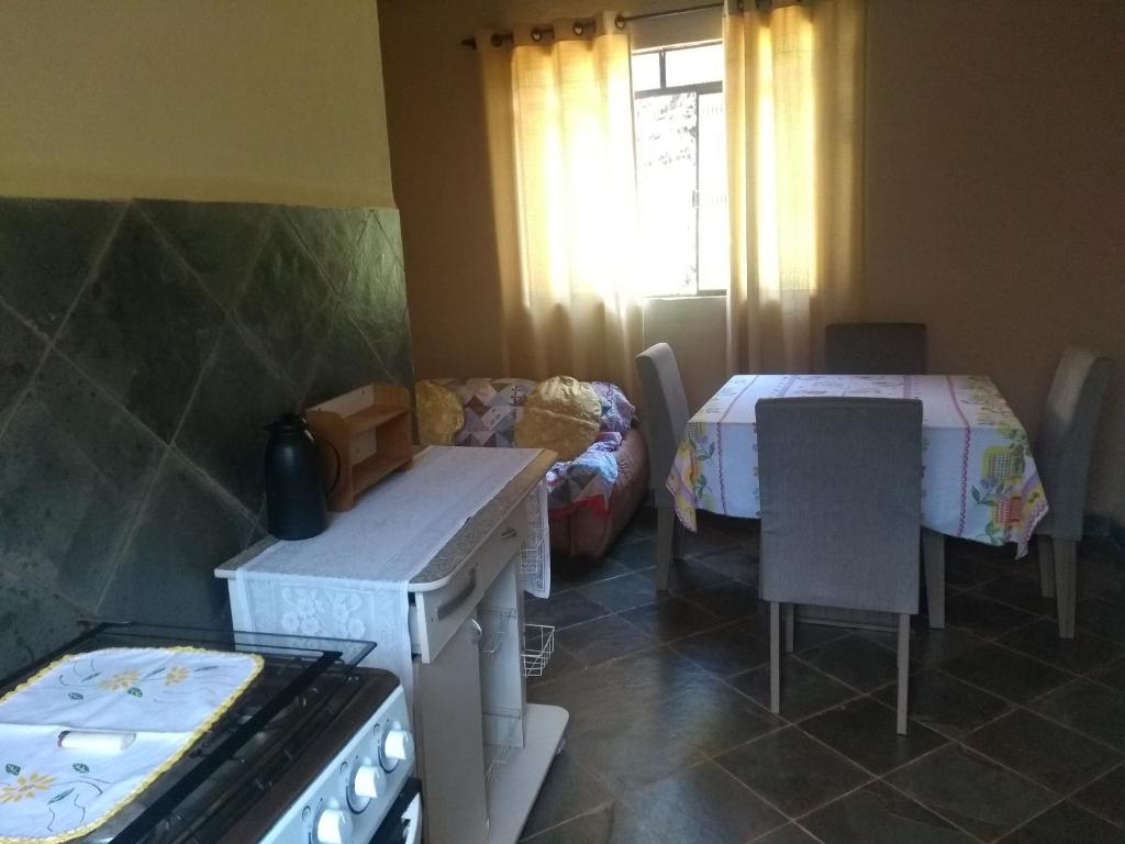  Casa dois andares com área de churrasco em Ibitipoca