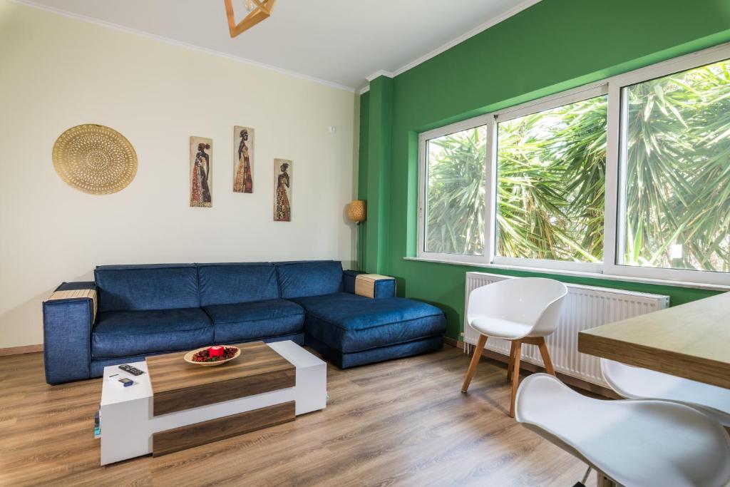 Alexander Apartments Airport - 4