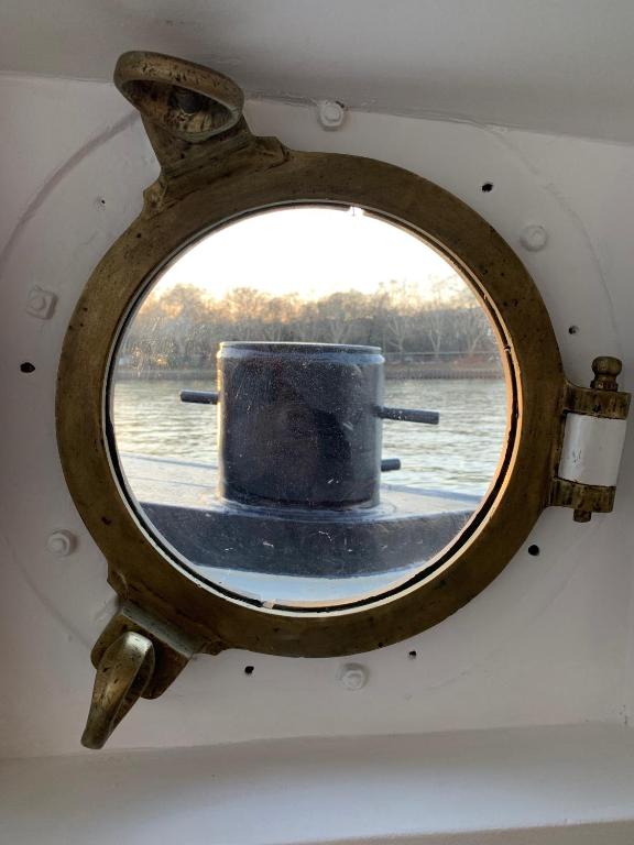 パリにあるPéniche "SunFlower"のギャラリーの写真