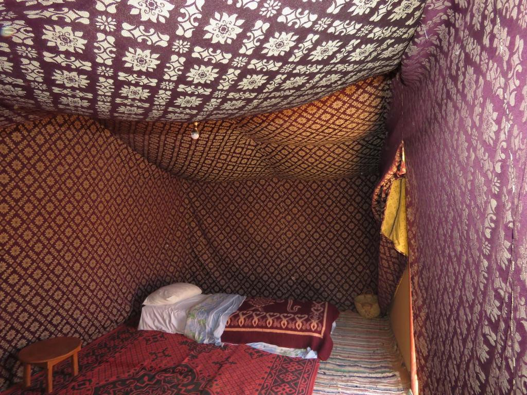 Letto o letti in una camera di Chegaga Berber Camps