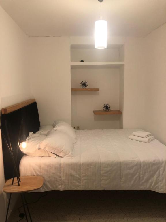 Postel nebo postele na pokoji v ubytování Hotel Nazos 1