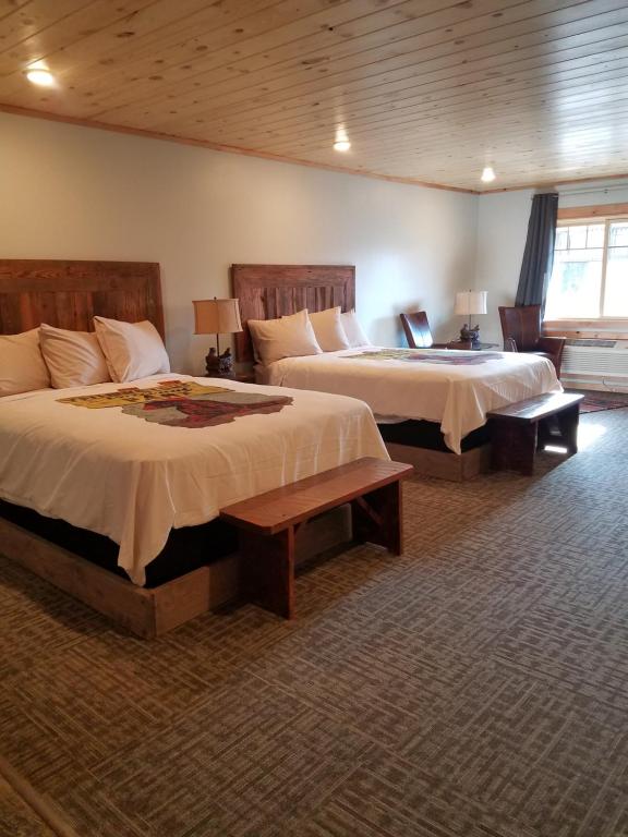 406 Lodge at Yellowstone photo