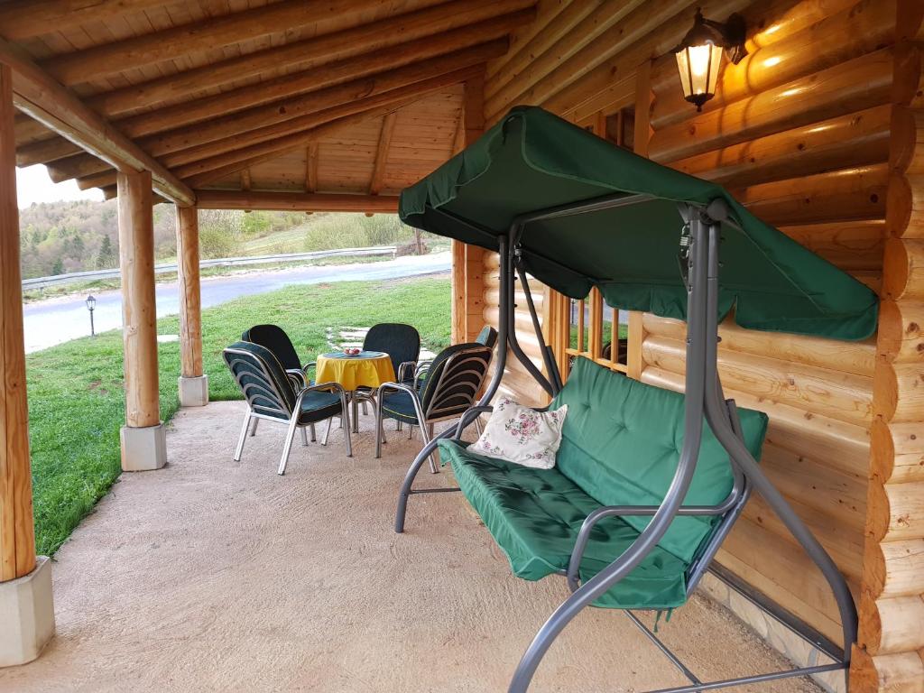 Balkón nebo terasa v ubytování Vila Maja